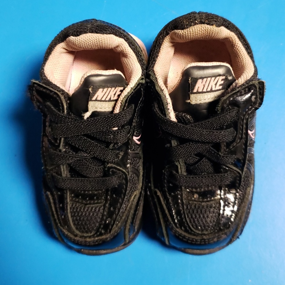 Little girls nike sneakers